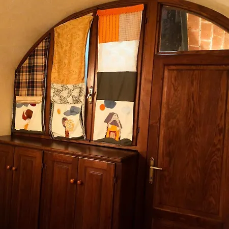 Il Rifugio Nel Borgo Rocca Di Mezzo *