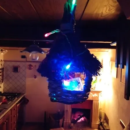 Apartment Il Rifugio Nel Borgo, Rocca Di Mezzo, - Campo Felice Terranera